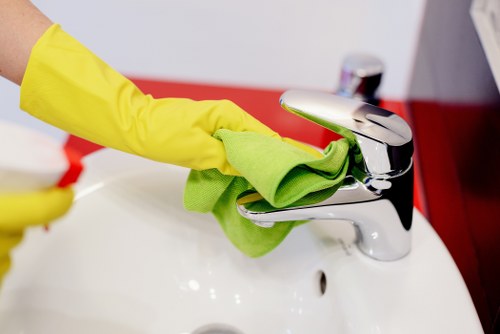 West Kensington carpet cleaners deep cleaning a living room carpet