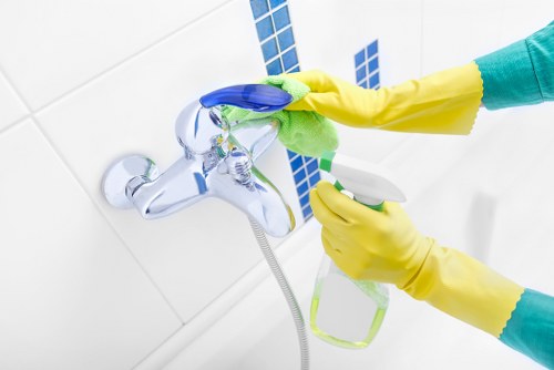 Clothing stain removal with blotting and pre-treatment steps